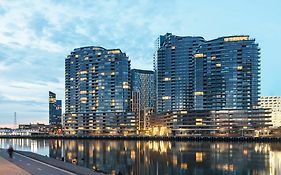 Winston Apartments Docklands