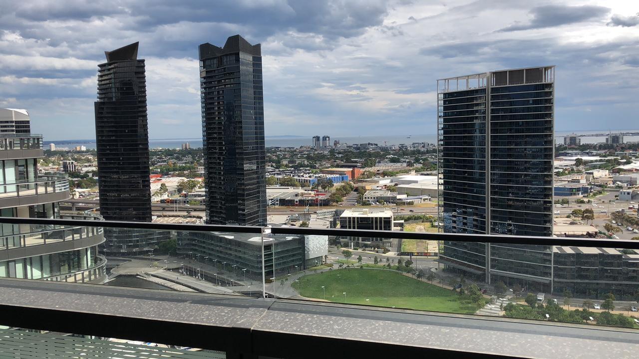 Winston Apartments Docklands Melbourne Exterior photo